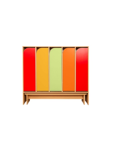 Kindergarten-Garderobenschrank, 5 farbige Türen, Sitzbank, Melamin-Spanplatte, 140 x 151,5 x 30 cm, Buche
